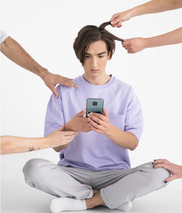 Faktor Penyebab Kecemasan Sosial di Dunia Digital