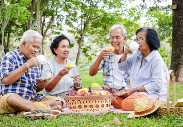 Selamatkan Hari Tua dengan Kehidupan yang Baik dan Sehat